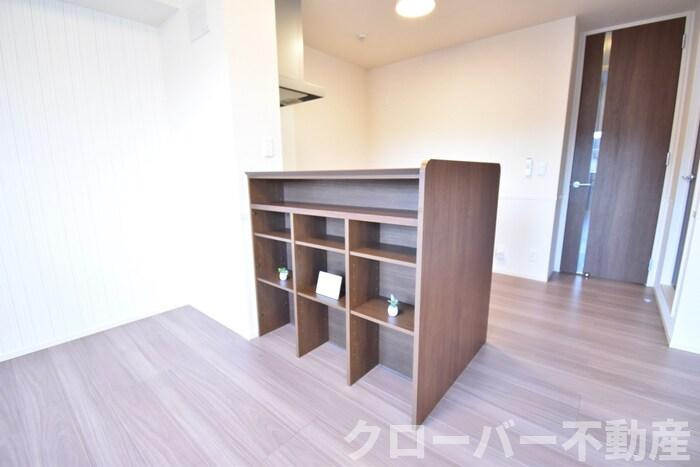 メゾン勝賀 A棟の収納|カウンター下収納