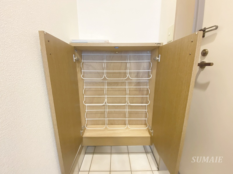 アビテ王子の収納|シューズボックスです☆