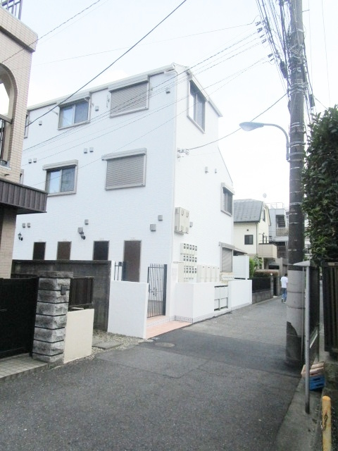ソルナクレイシア王子の外観|閑静な住宅街の中にあります！