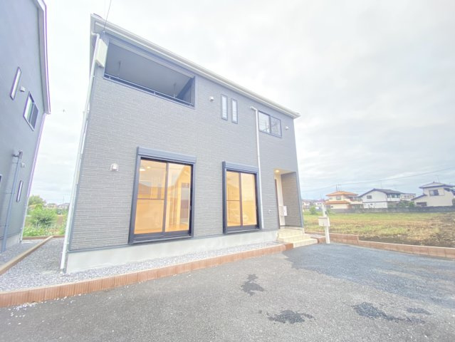 古河市女沼　中古戸建の外観|〇外観〇
まずは『資料請求』から♪ぜひ、お気軽にお問い合わせください（＾＾）
2026年9月撮影