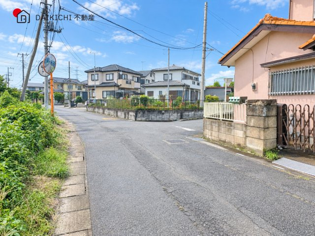 【前面道路含む現地写真】 | 川島町上伊草　中古戸建