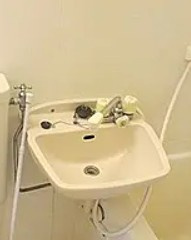 古澤コルサムの洗面所|※別部屋参考写真