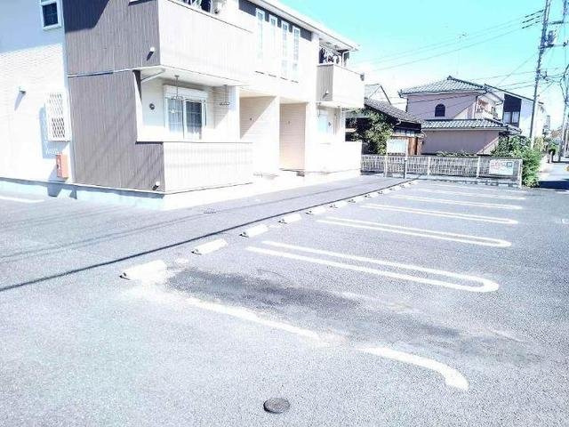 プリート・カーサの駐車場