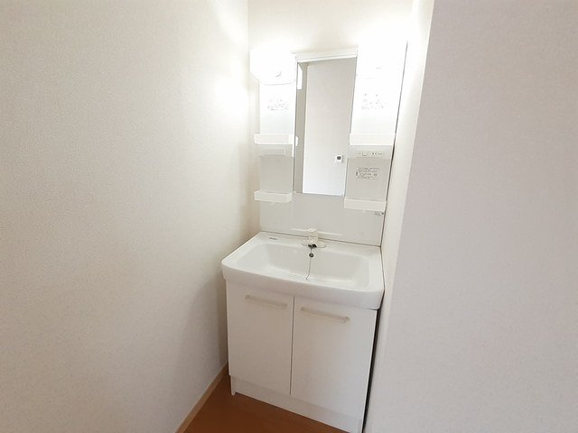 コーポいなよしの洗面所