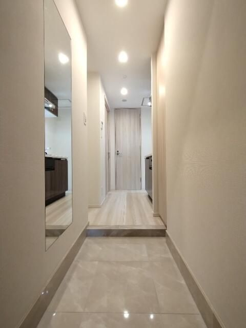 クレイシアＩＤＺ板橋本町アーバンレジデンスの玄関