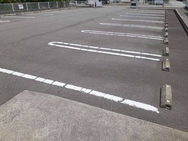 シシアーシチィの駐車場