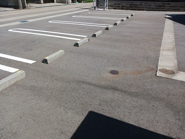 アネックス・剱岳の駐車場