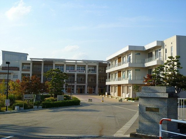 アネックス・剱岳の周辺|福野小学校まで2300m