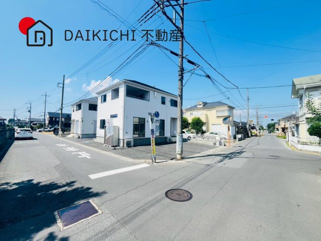 【前面道路含む現地写真】 | 鴻巣市箕田　中古戸建