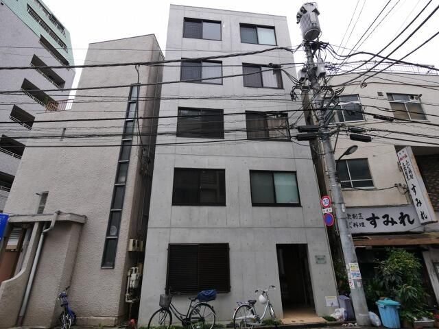 ドルチェ神楽坂の外観