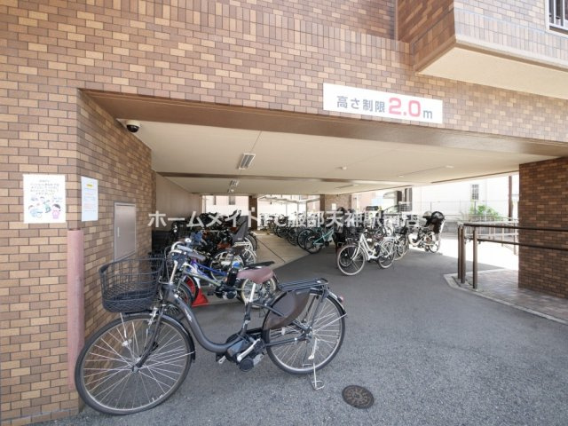 レジディア千里万博公園　仲介手数料無料のその他共用部分