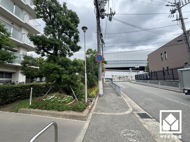 ファミール武庫川東の周辺
