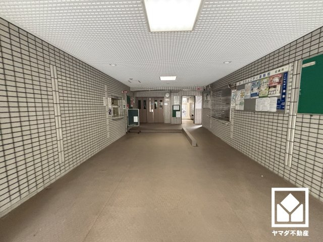 ファミール武庫川東のロビー