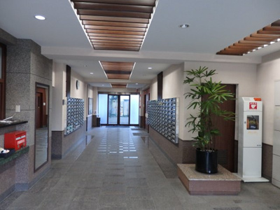 【エントランス】 | 日商岩井方南町マンション