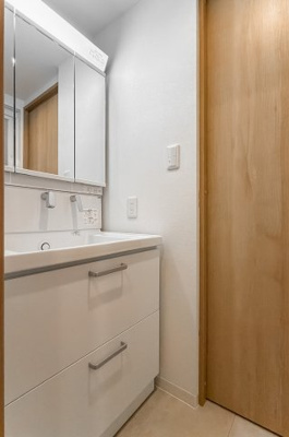 【独立洗面台】 | 日商岩井方南町マンション