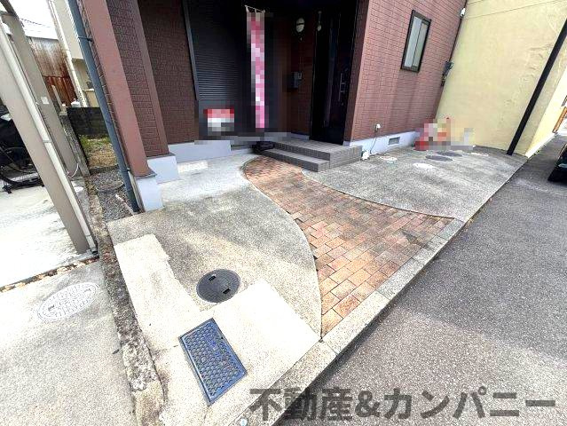 南斎院町の中古のおうちの駐車場|駐車場があるので、車を買う予定の方も安心です
