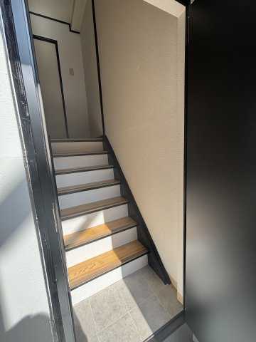 千鳥マンションの玄関