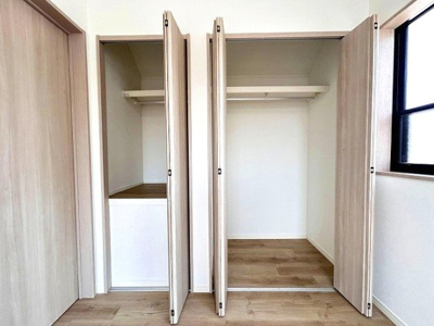 【その他】 | 緑区大形山　売戸建 | 収納力に優れたクローゼットを活用すれば趣味や仕事に集中できる落ち着いた空間づくりが可能です。