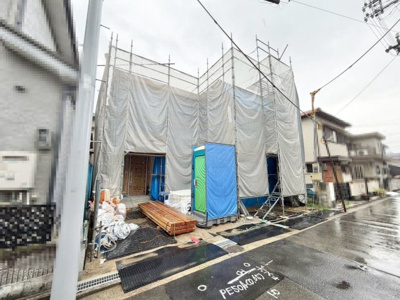 【外観】 | 山本町５丁　新築一戸建 | ２面採光のお部屋もございます♪明るく風通しの良い快適な室内に気分も自然と明るくなりますね☆家族の笑顔も増えそうです♪