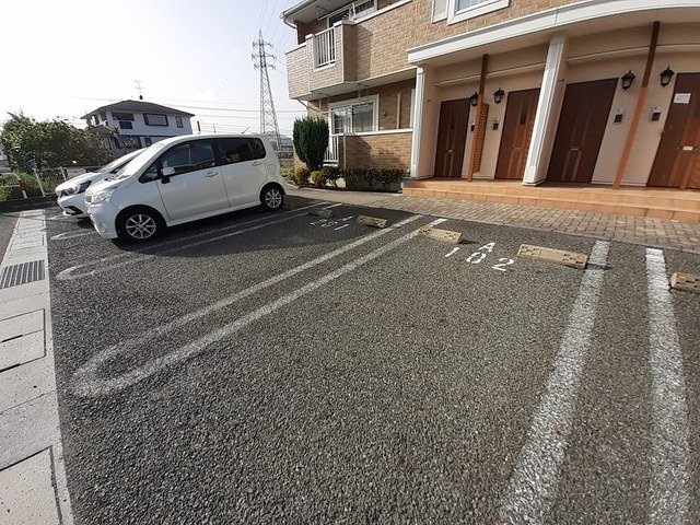 リス・ポート・Ｋの駐車場