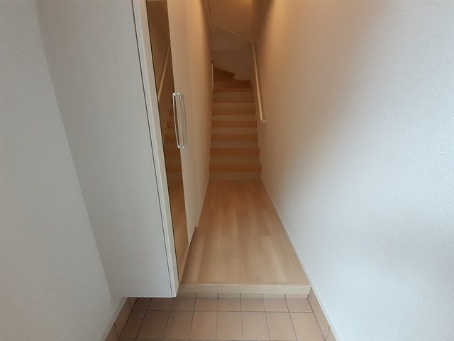 ユーリ・カーサの玄関