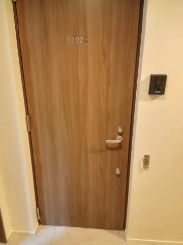 キャトル・セゾンの玄関