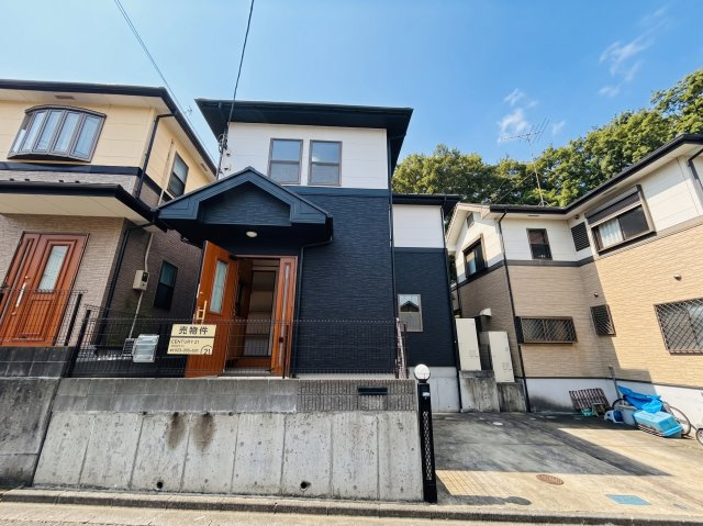 八王子市石川町 中古戸建ての外観|見るだけ、聞くだけでも大歓迎！気になる住まいのことを、わかりやすく丁寧にご案内します。