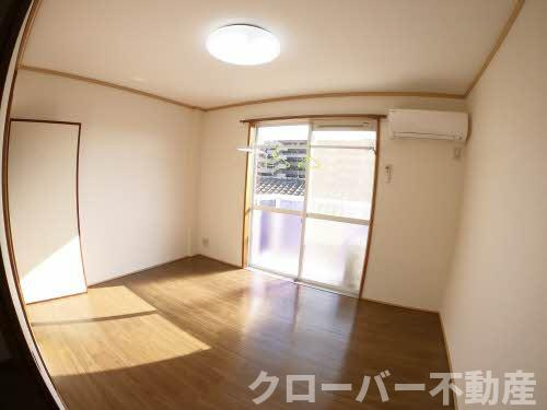 フォブール高崎の洋室
