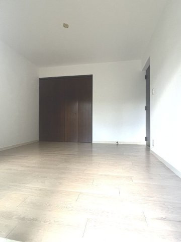 川崎市多摩区西生田３丁目の賃貸マンションの寝室