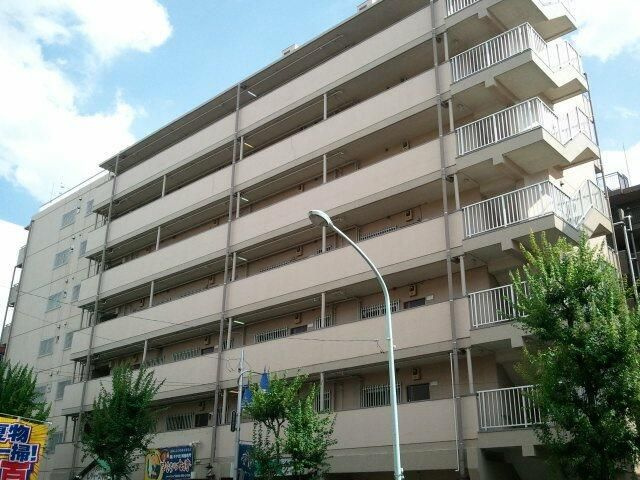 高島平第１サンパワーの外観