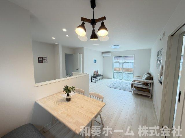 リナージュ ネクスジー 鳴門市撫養町黒崎第1期の居間・リビング
