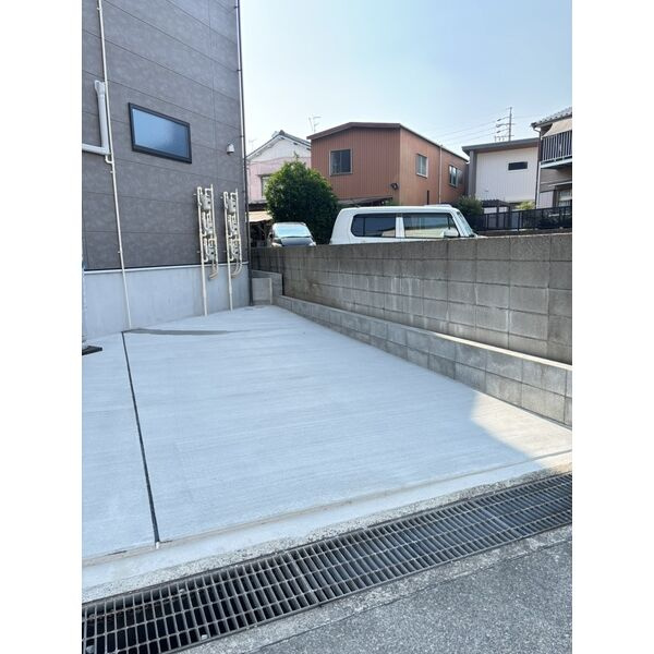 DEVELD中郷Ⅱ　名古屋市賃貸　仲介手数料無料の駐車場