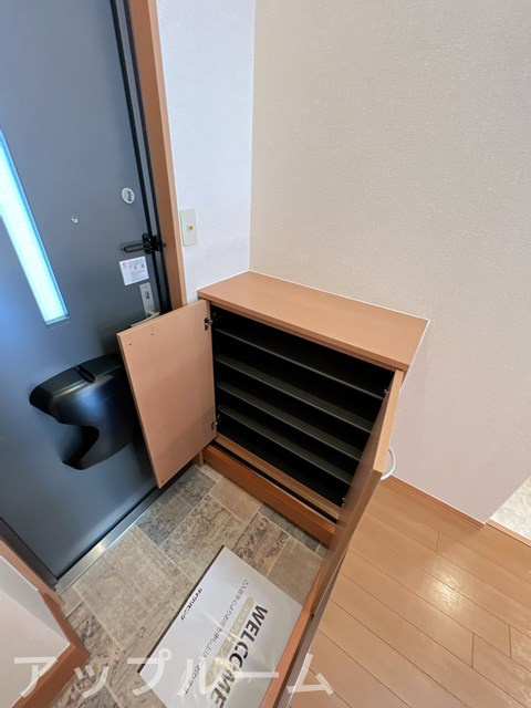 フォレスタ森山田 Ｂの玄関