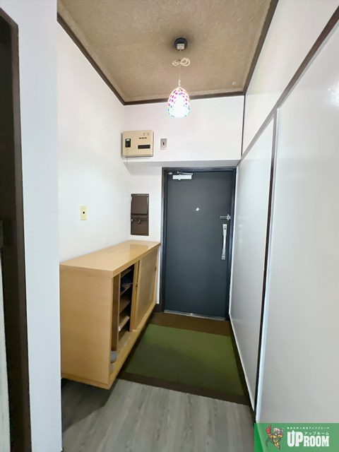 志賀住宅の玄関