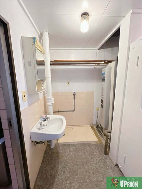 志賀住宅の洗面所