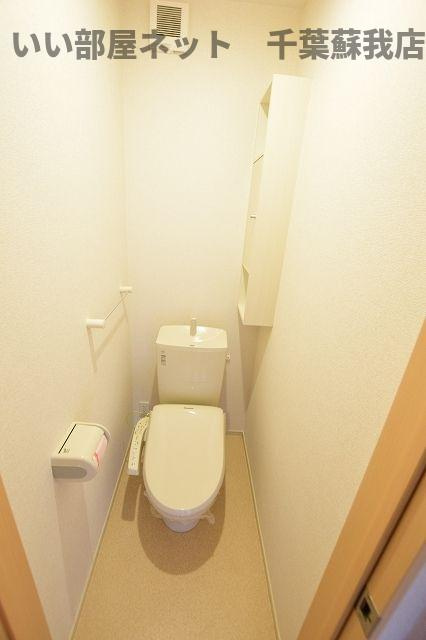 グラース上鎧Ⅰのトイレ|落ち着いた色調のトイレです