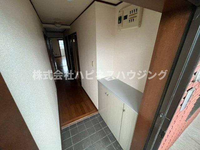 木崎台マンションの玄関