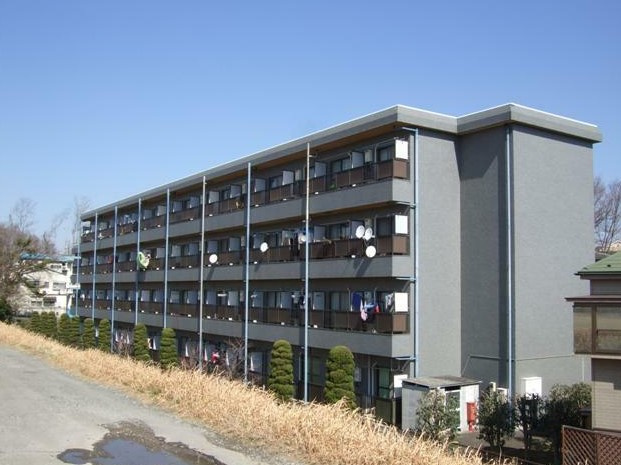 ロイヤル国立の外観