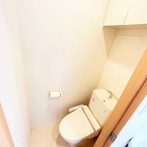 ラ　プリマヴェーラのトイレ|落ち着いた色調のトイレです