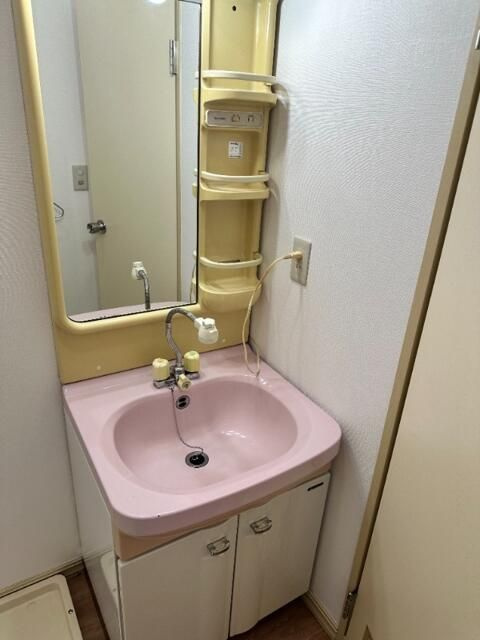 ハイツファインの独立洗面台