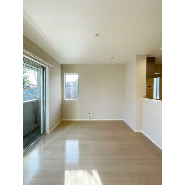 Ｒｏｓｅｃｒｅｅｋ　Ｈｉｌｌｓ