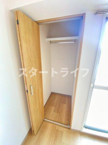 大阪市淀川区宮原１丁目の賃貸マンションの収納