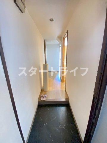 大阪市淀川区宮原１丁目の賃貸マンションの玄関