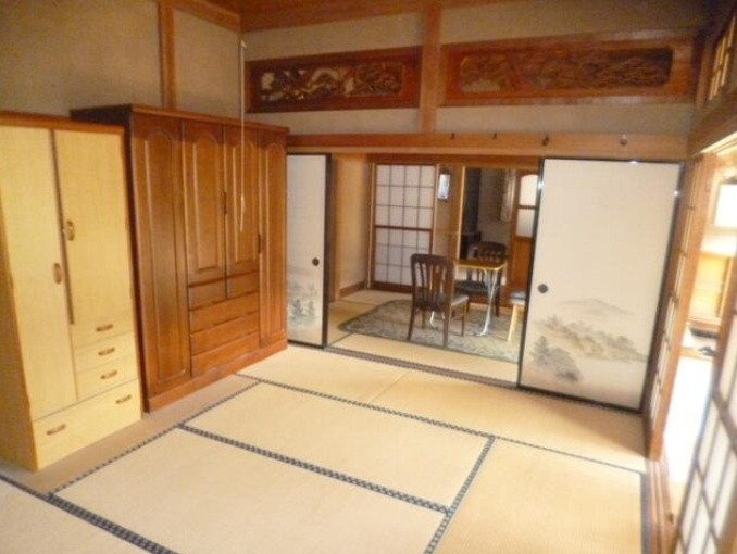 伊勢原市日向　中古戸建　101.29坪　の内装|空家につき内覧可能です♪