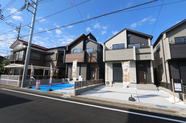 【Blooming Garden】国分寺市北町１丁目の外観|雨の日のお洗濯も安心の「浴室乾燥機」完備♪