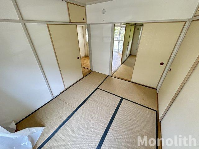 鶴山台33号棟の和室