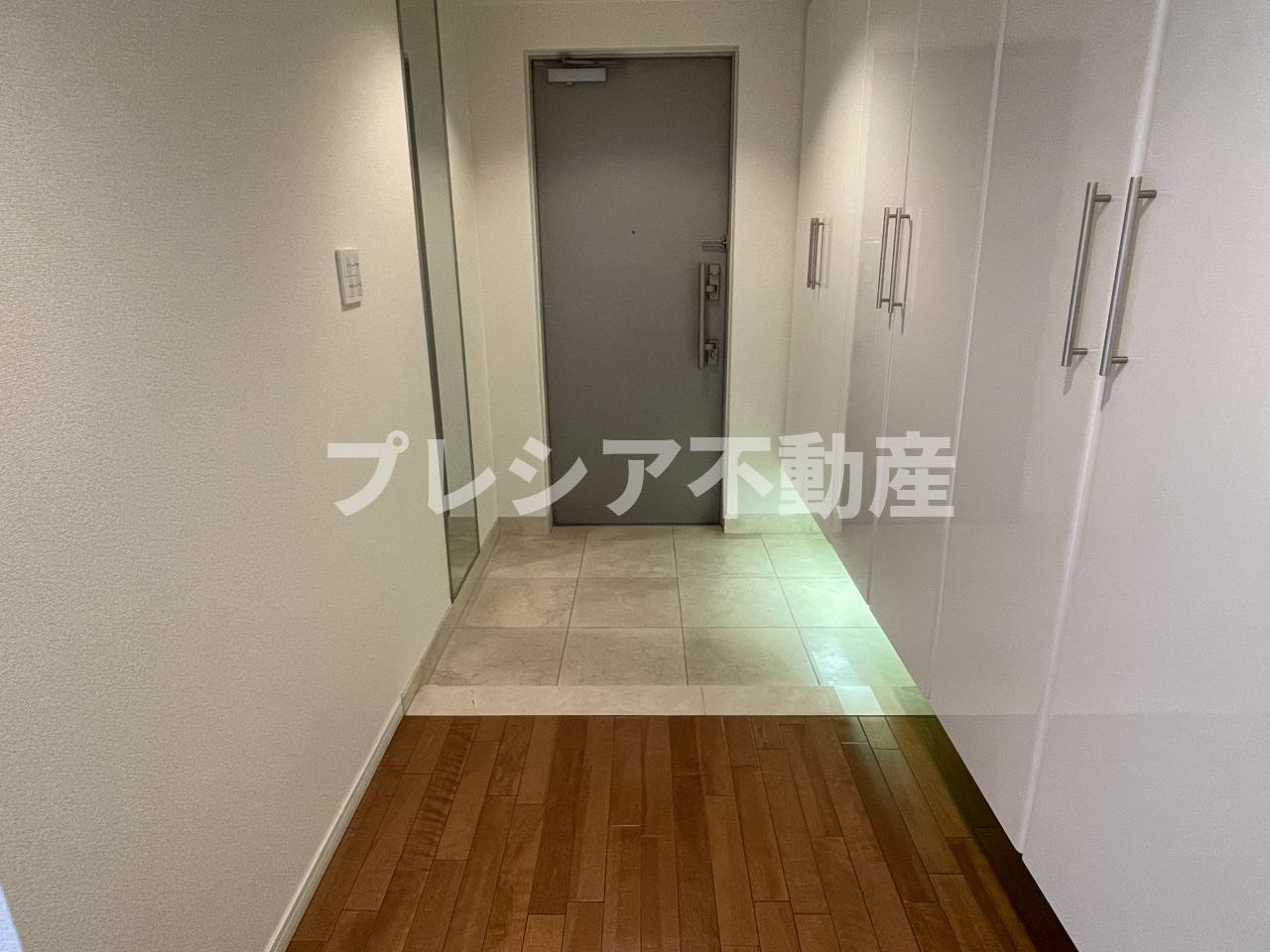 アーバンドルフ甲子園口の玄関