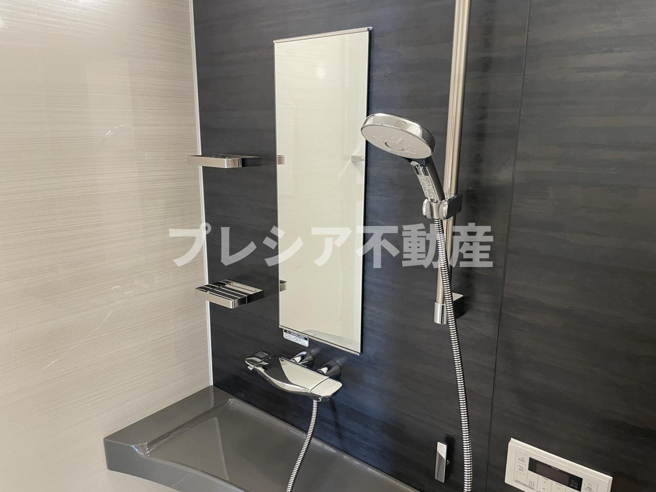 アーバンドルフ甲子園口の浴室