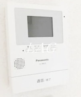 【セキュリティ】 | ヴァンベール生田 | モニター付きインターフォンです。