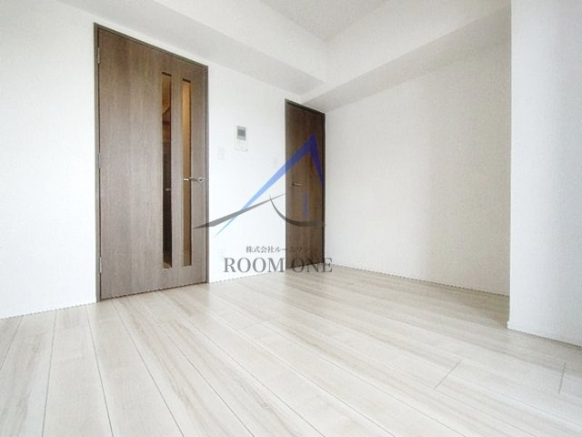 ハーモニーレジデンス池袋#002の居間・リビング|洋室のお部屋です。
